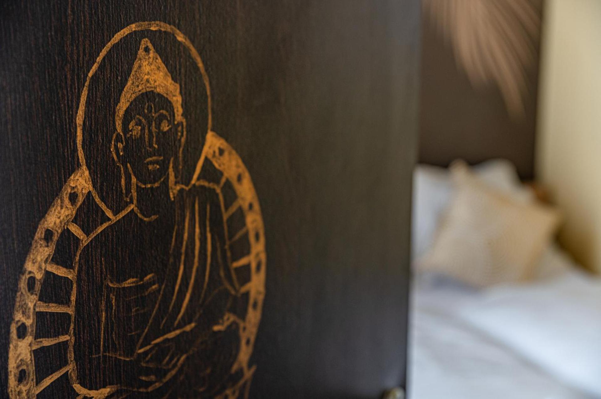 Gold Leaf In The Center Apartamento